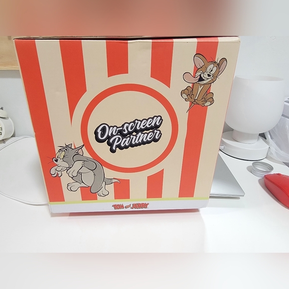 Authentic Only 1 Rare Soap Studio Limited Edition Tom & Jerry On Screen Partner - Picture 4 of 9